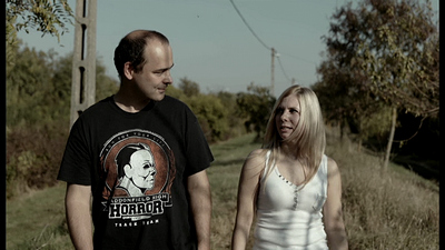 Sikoly - A k�s nem k�rdez