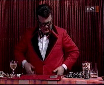 H�kusz-P�kusz a Kaka�b�rban